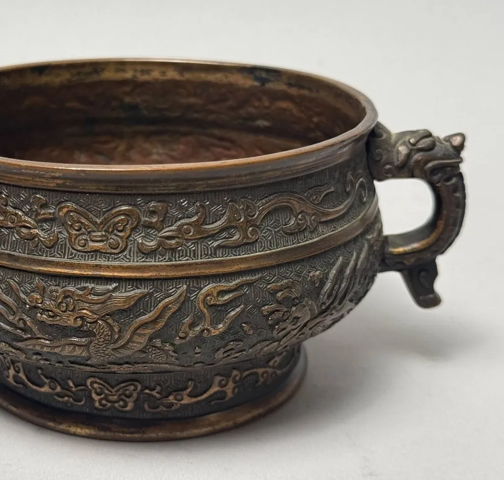 Brûle parfum chinois époque Ming vendu 4100 €