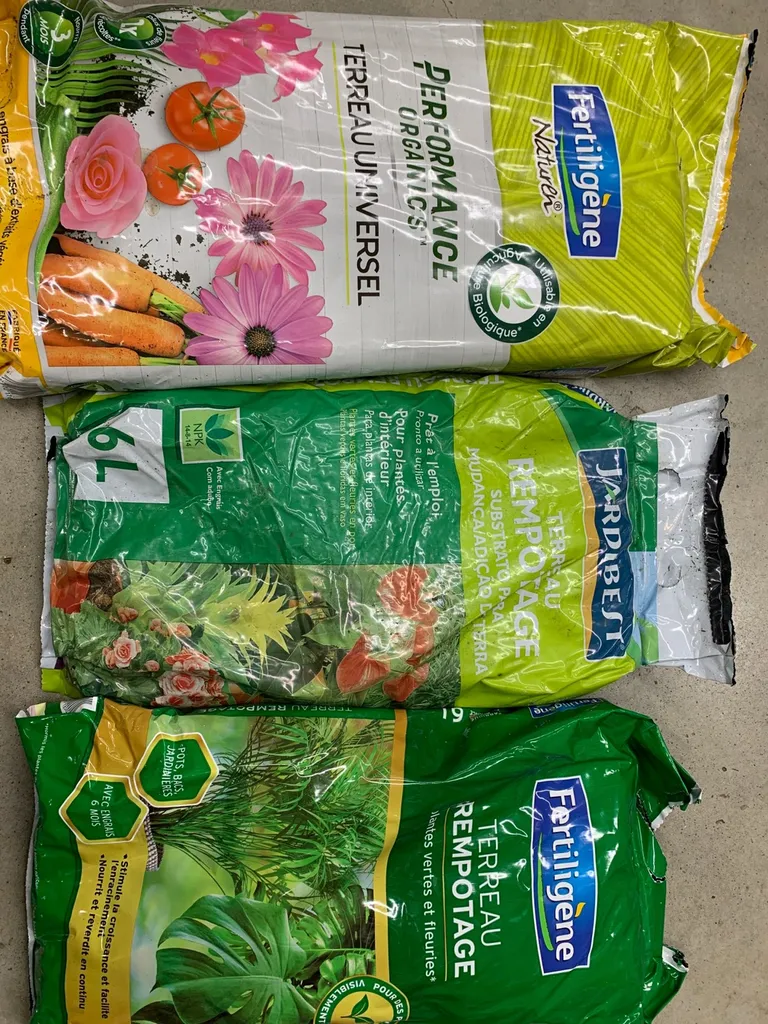 Comment choisir et acheter le terreau pour ses plantes et ses fleurs