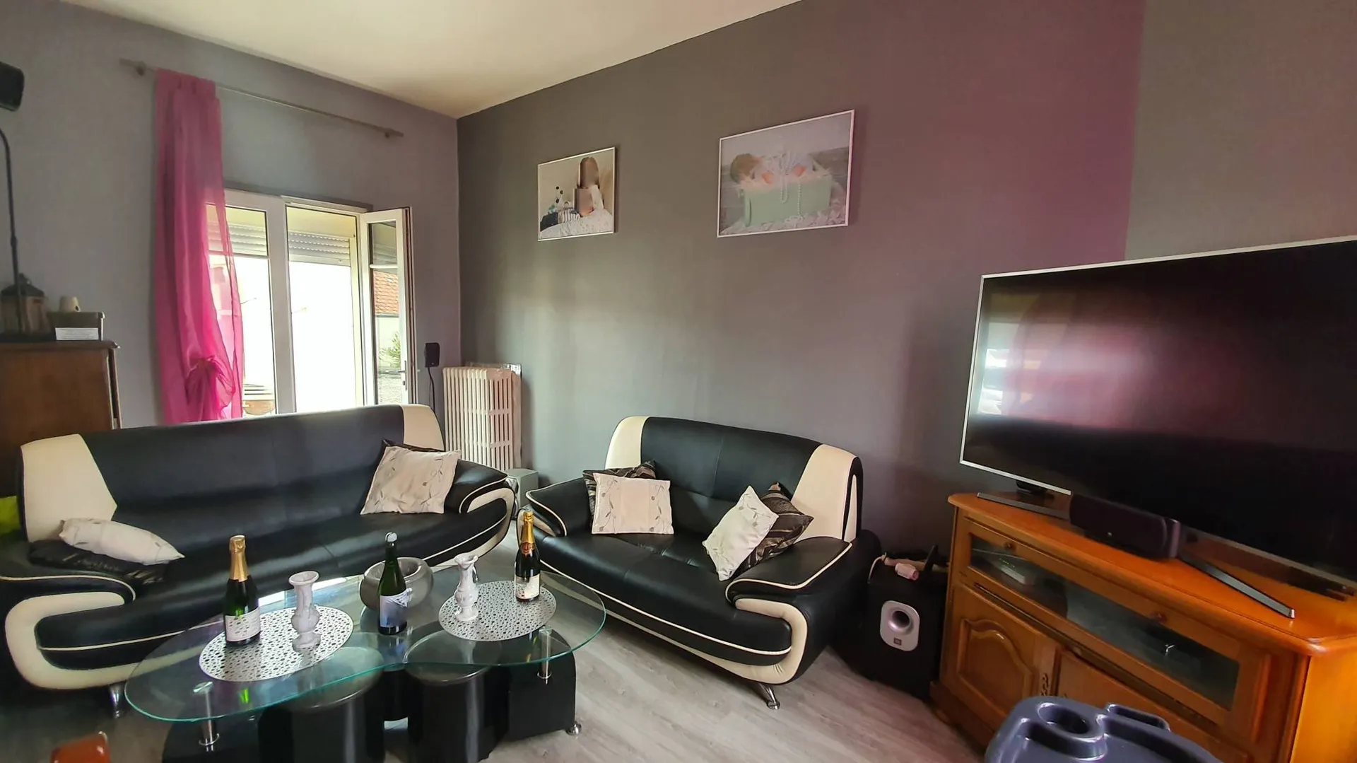 A vendre maison de village, 3 chambres, proche de Gamaches 80220 et à 15 minutes de la mer et des 3 villes soeurs. ( Eu 76260 - Le Tréport 76470 - Mers les Bains 80350 )