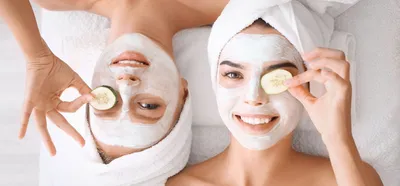 Forfaits EVJF spa avec soins visage et massage relaxant pour vivre une expérience bien-être et détente entre amies avant mariage à Pessac