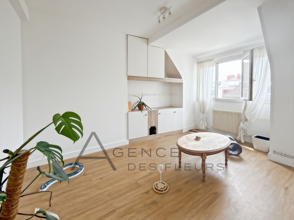 A vendre bel appartement de 104 m2 sur la commune de ELBEUF 76500