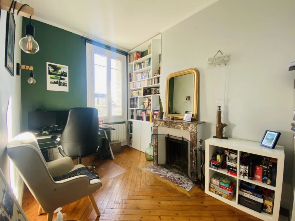 Acheter un appartement de 4 pièces avec 2 chambres Place Saint Marc