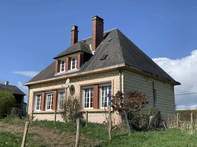 Vente d'une Maison en pierre avec vue sur la Vallée de la Touques et la campage, dans la région de LIVAROT 14140
