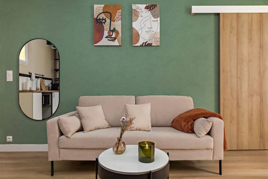 Joli appartement 2 pièces rénové et meublé en centre ville de Dieppe, Normandie