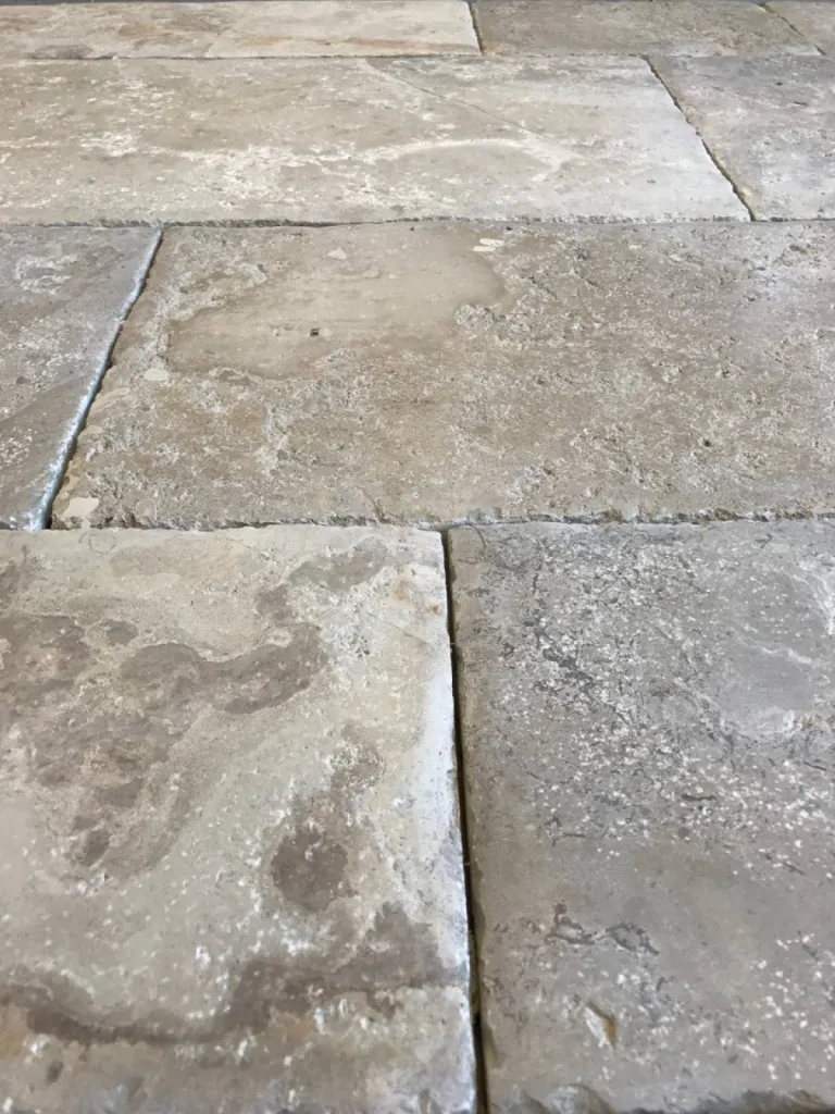 Vieille dalle en pierre naturelle du Périgord, Le Barroux et Caromb