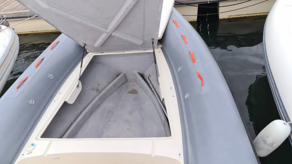Bateau à moteur à BANDOL