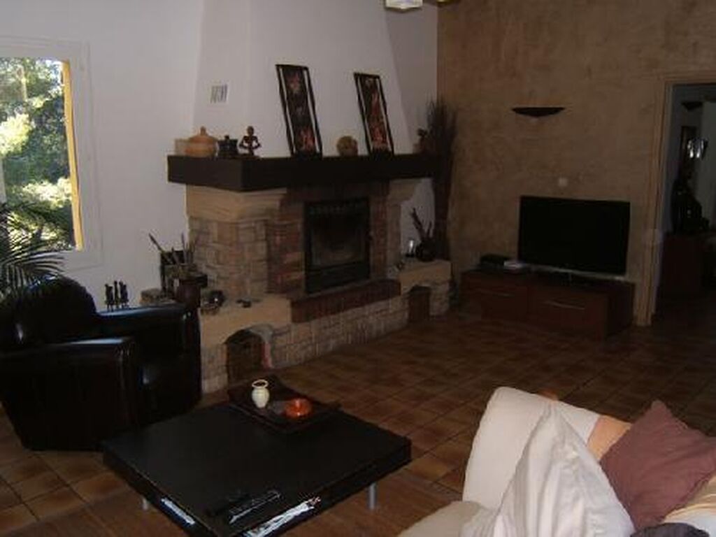 Vente villa Roquefort La Bédoule avec piscine possible deux logements