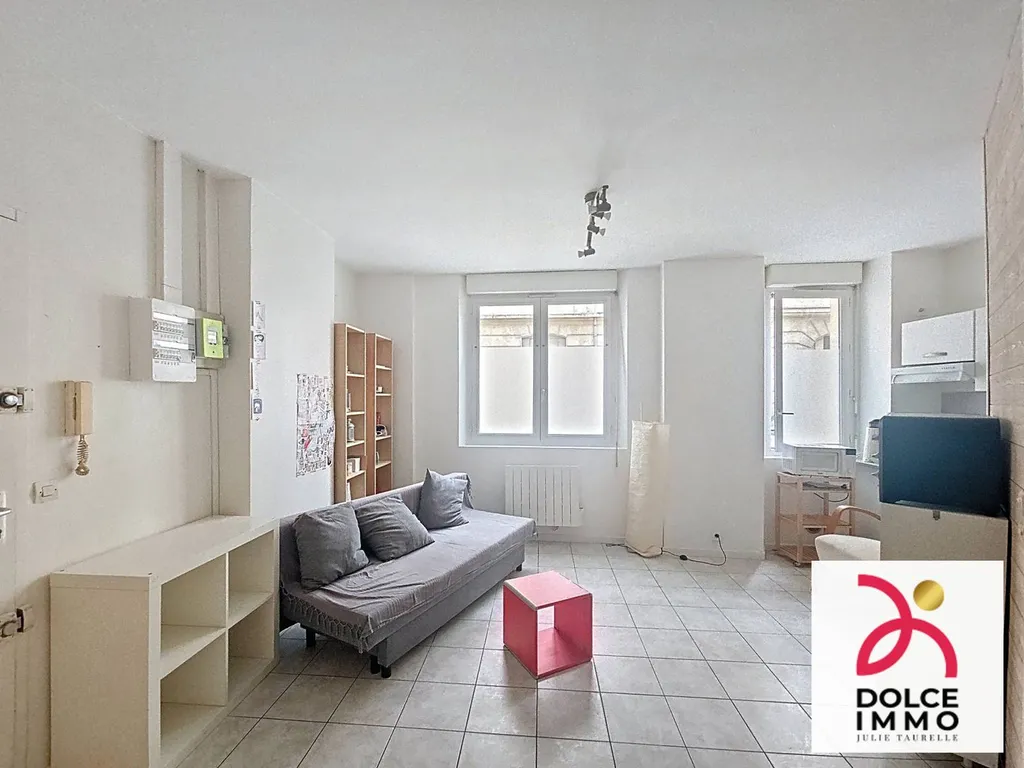 Chambre calme et confortable – idéal premier achat Bordeaux