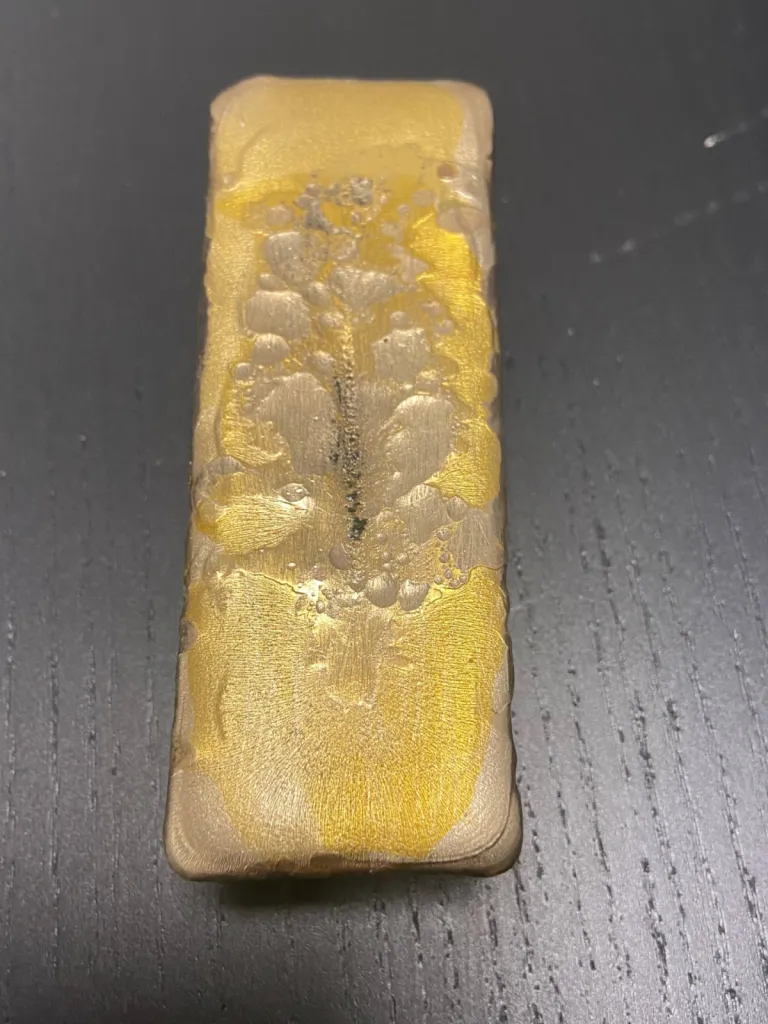 Lingot sorti aptrès la fonte