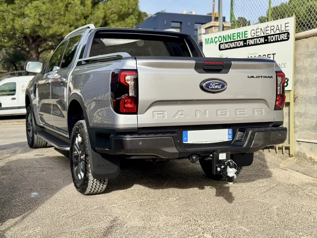 remplacement de pare-brise pour votre véhicule Ford Ranger avec franchise offerte à Carnoux proche d’Aubage et la Ciotat