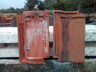 Comment reconnaître une tuile poreuse