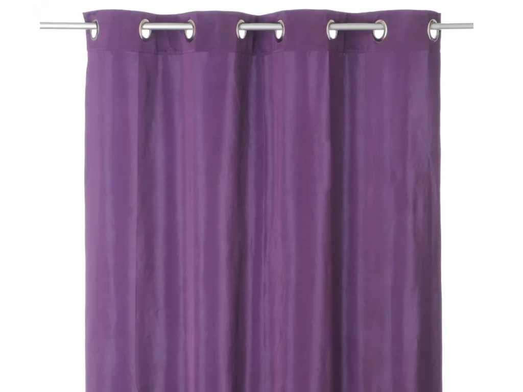 shooting photo à Lyon en packshot linge de maison rideau violet