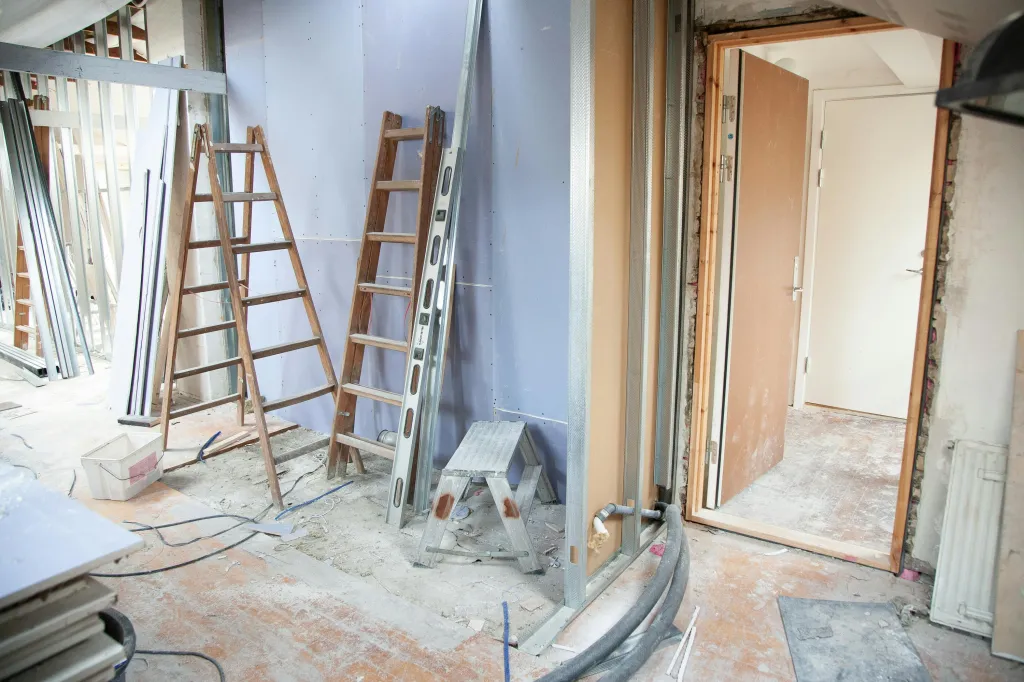 Obtenir un devis pour remplacement de portes intérieures à galandage sur-mesure avec pose certifiée à Portet-sur-Garonne