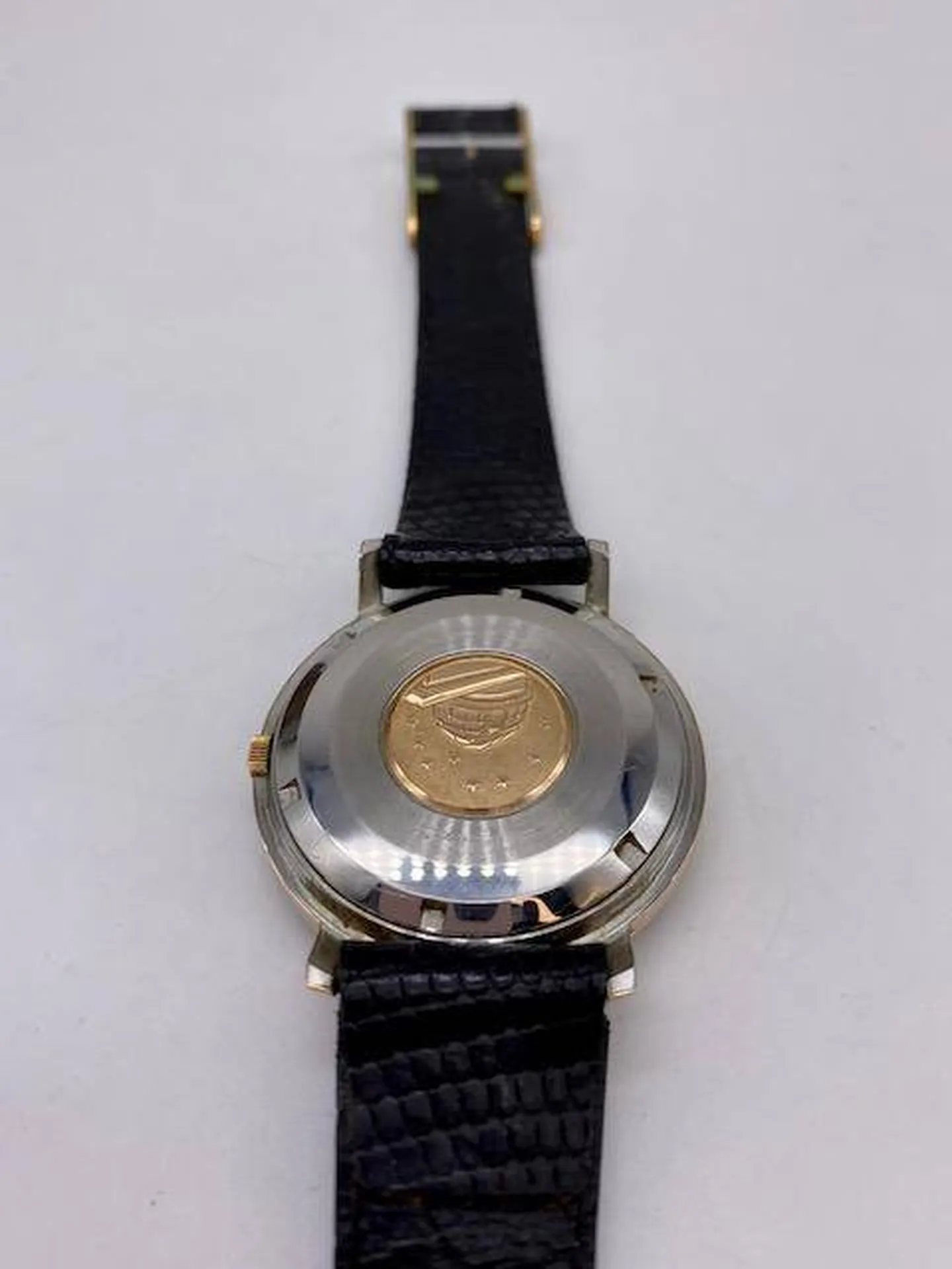 Ou acheter une montre vintage de collection? Chez votre bijouterie Or Ligne à La Teste sur le Bassin d'Arcachon