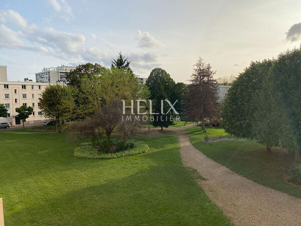 Le Pecq- quartier Mexique -3 pièces lumineux et traversant en parfait état