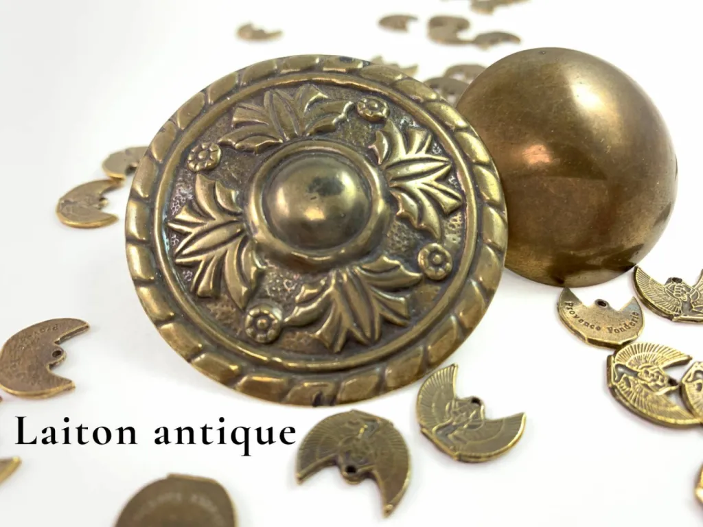 Laiton antique