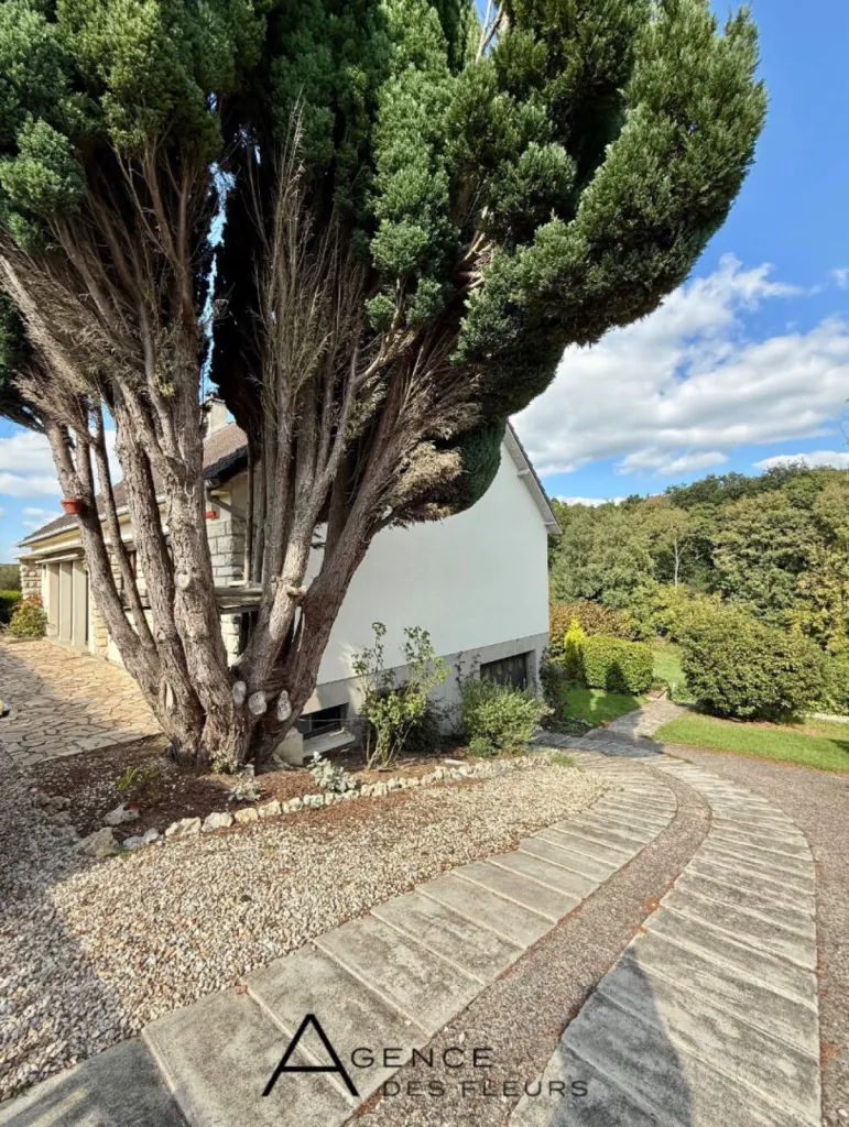 A vendre, jolie maison de 88 m² sur un terrain de 819m² situé à Quevreville-la-Poterie 76520