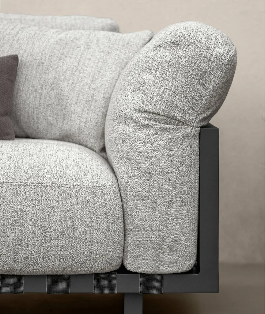 canapé d'extérieur gris ultra confort et de qualité à Hyères dans le var près de La Seyne