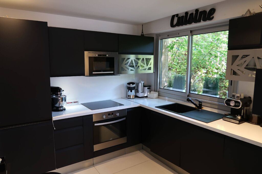 Appart type 3 avec terrasse vue mer