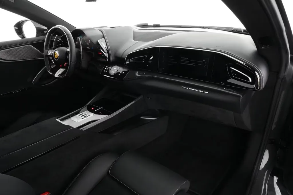 Vendu à Bordeaux Ferrari Purosangue V12 | Grigio Scuro | Carbone – 10/2024 – 13 351 km