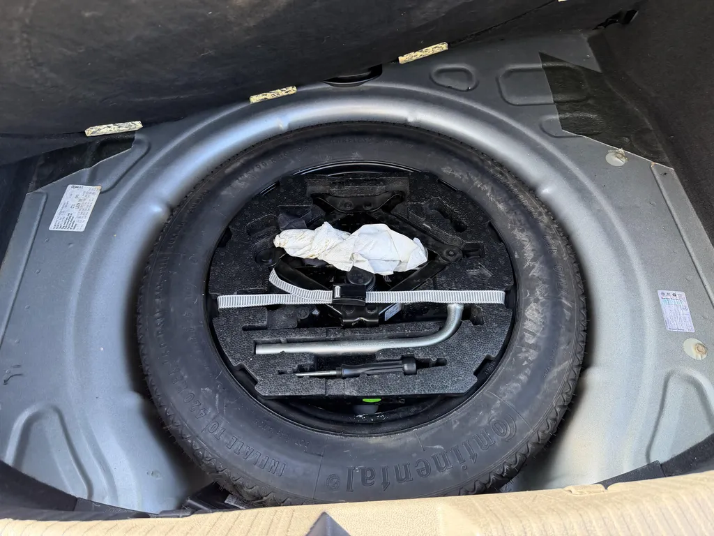 Volkswagen Coccinelle d'occasion à prix attractif chez votre garage Caudebec Auto proche du Havre, vente de voitures révisées en Normandie.