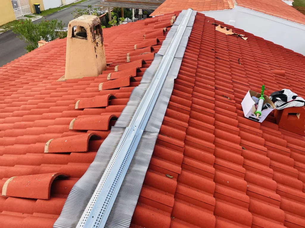 Pose du closoir en plomb sur Aix en Provence