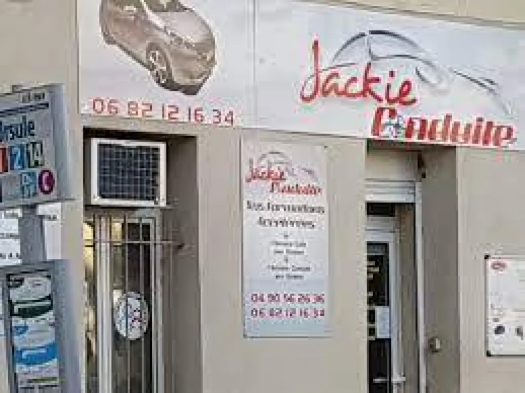 Auto école pour permis motos et voitures