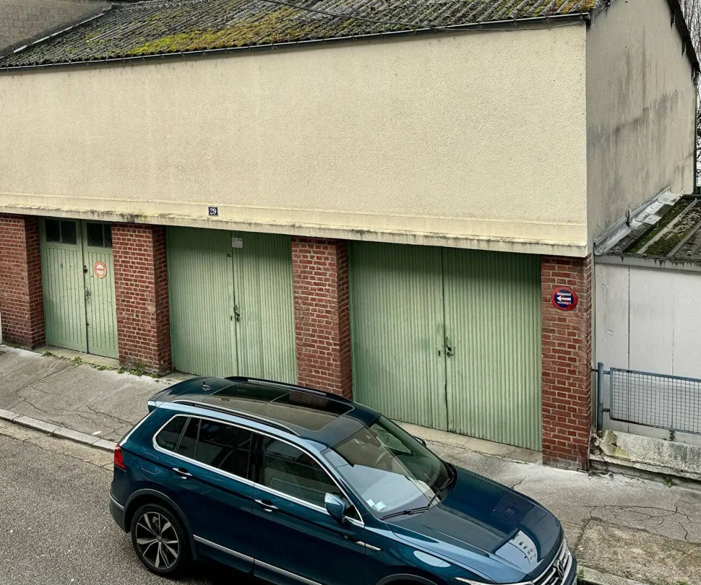 A vendre immeuble de rapport en très bon état, 4 lots sur la commune d'Elbeuf sur seine 76500, proche de tous commerces