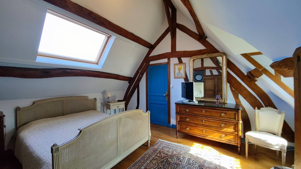 Vends Longère de charme de 207 m² avec 5 chambres et garage en Seine-Maritime