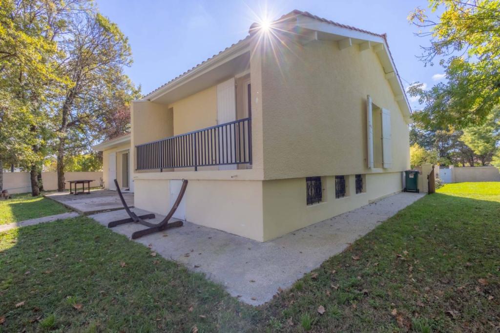 Agréable maison avec grande parcelle de 1300m2 Pessac Haut-Lévêque - Cap de Bos 