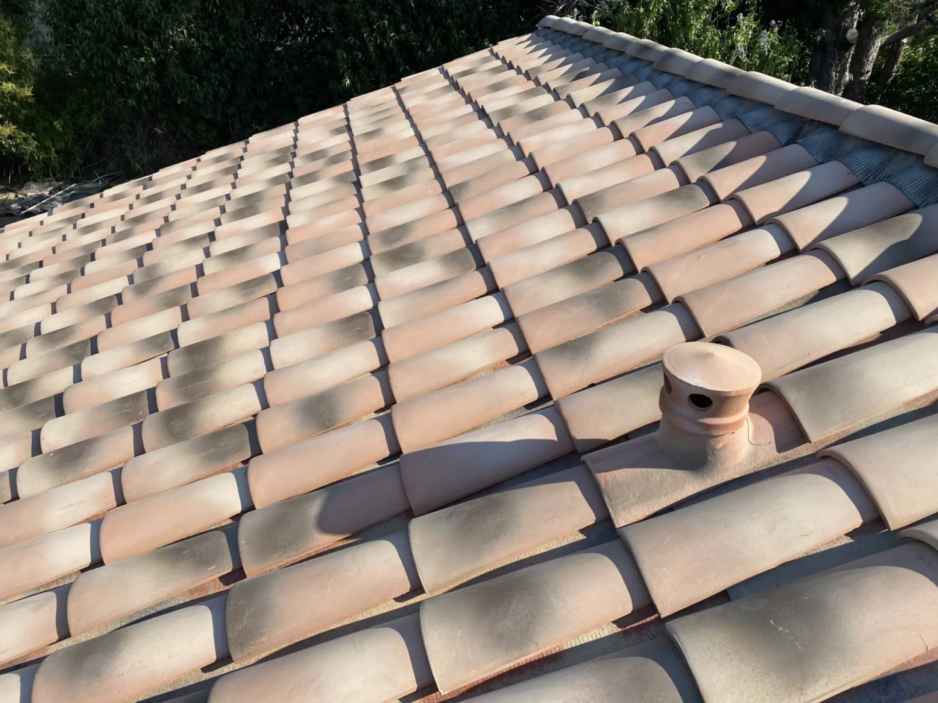 toiture PST canal fini sur martigues