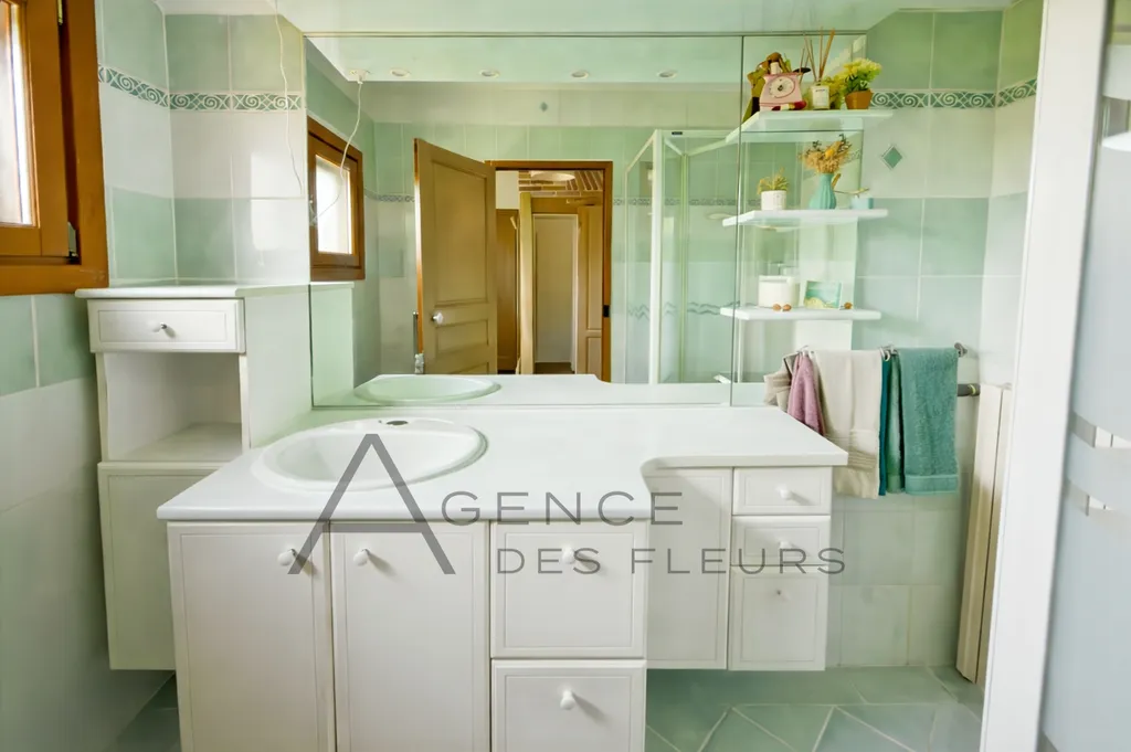A vendre maison de 87m² sur 447m² de terrain sur la commune de SAINT AUBIN LES ELBEUF 76410