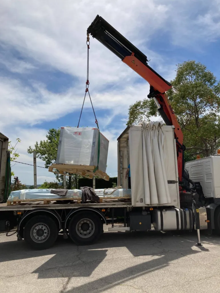 Installation d'une plateforme verticale Barduva RB150 à Manosque
