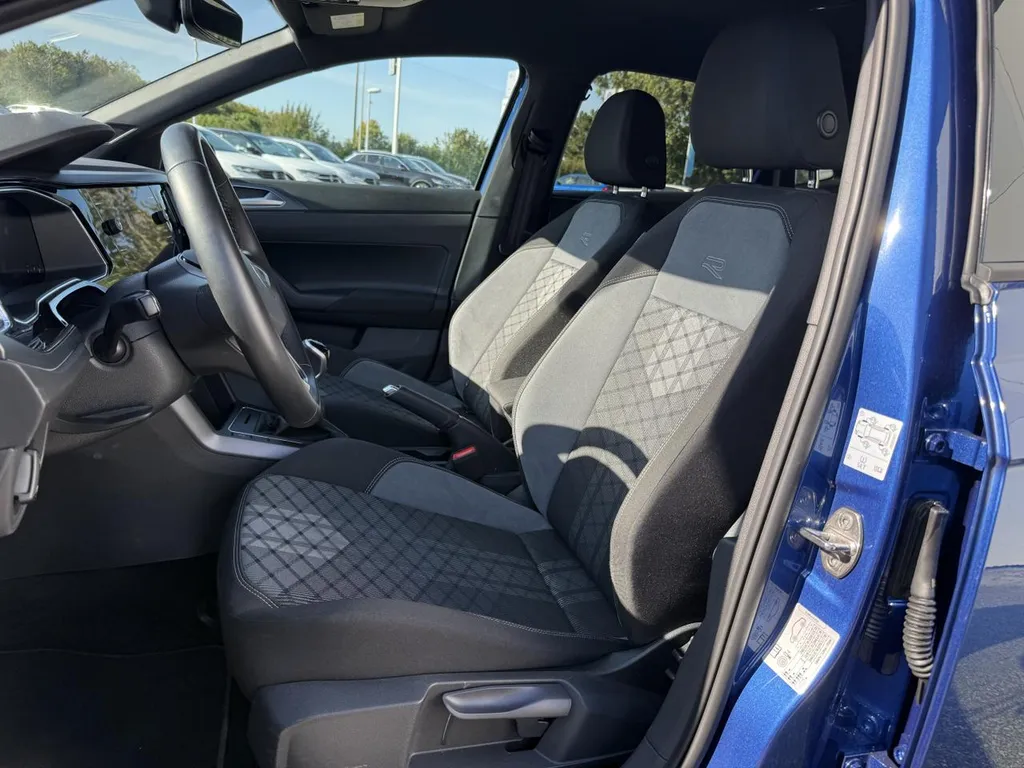 Volkswagen Polo R-Line occasion essence à Rouen, citadine fiable, équipée et économique