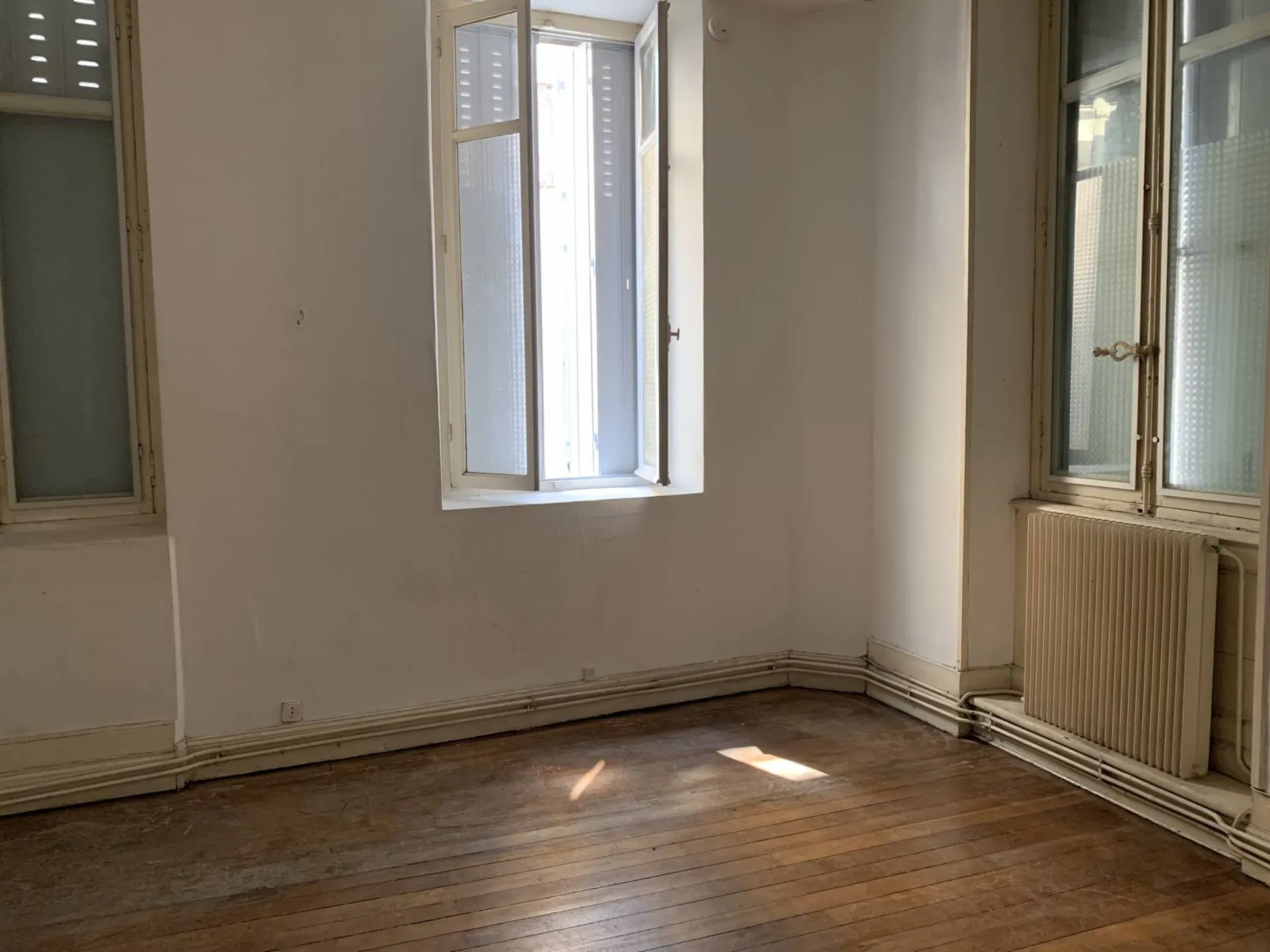 local commercial à louer sur Bordeaux centre et alentours pour vente