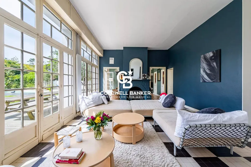 Maison à vendre Taussat - propriété de charme 6 chambres avec piscine grand terrain proche bassin