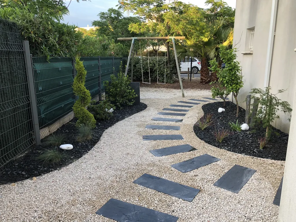 Allée en Pas Japonais Ardoise