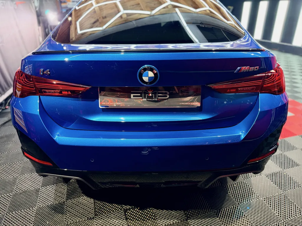 BMW i4 M60 – Protection céramique GYEON Infinite par EMB Detailing à Vaugneray (Lyon)