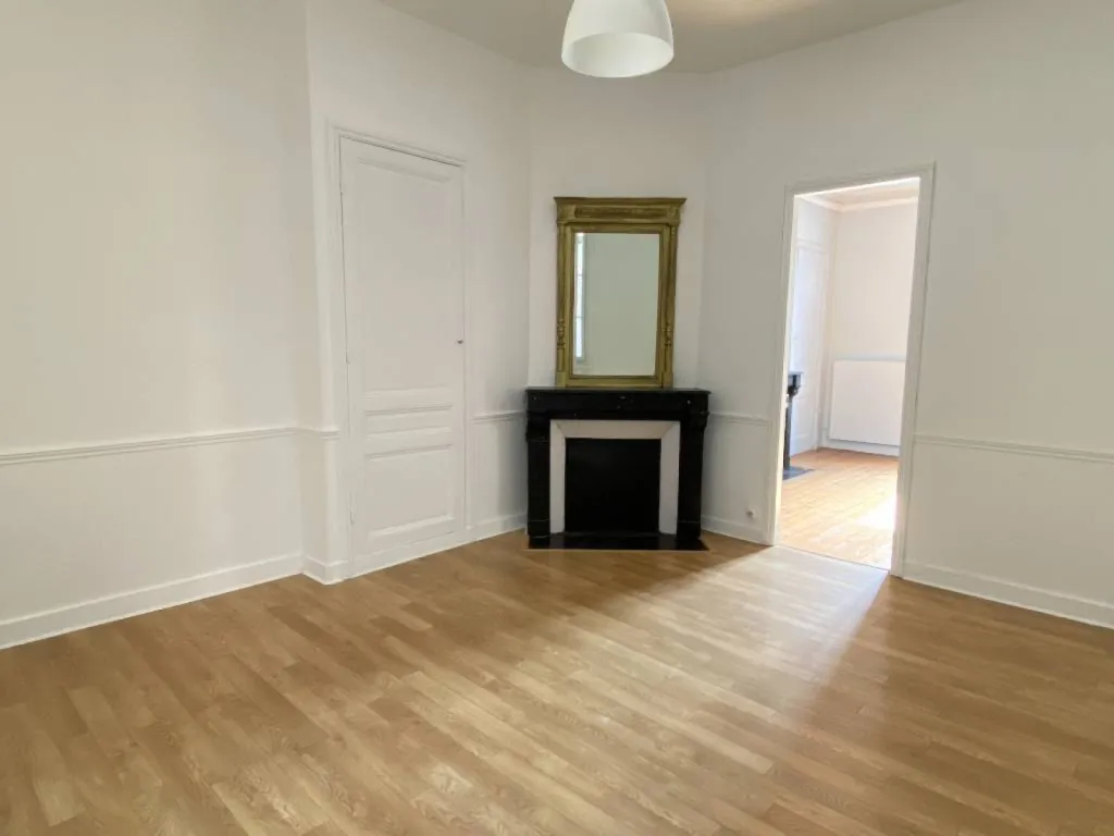 Situé au 3ème étage