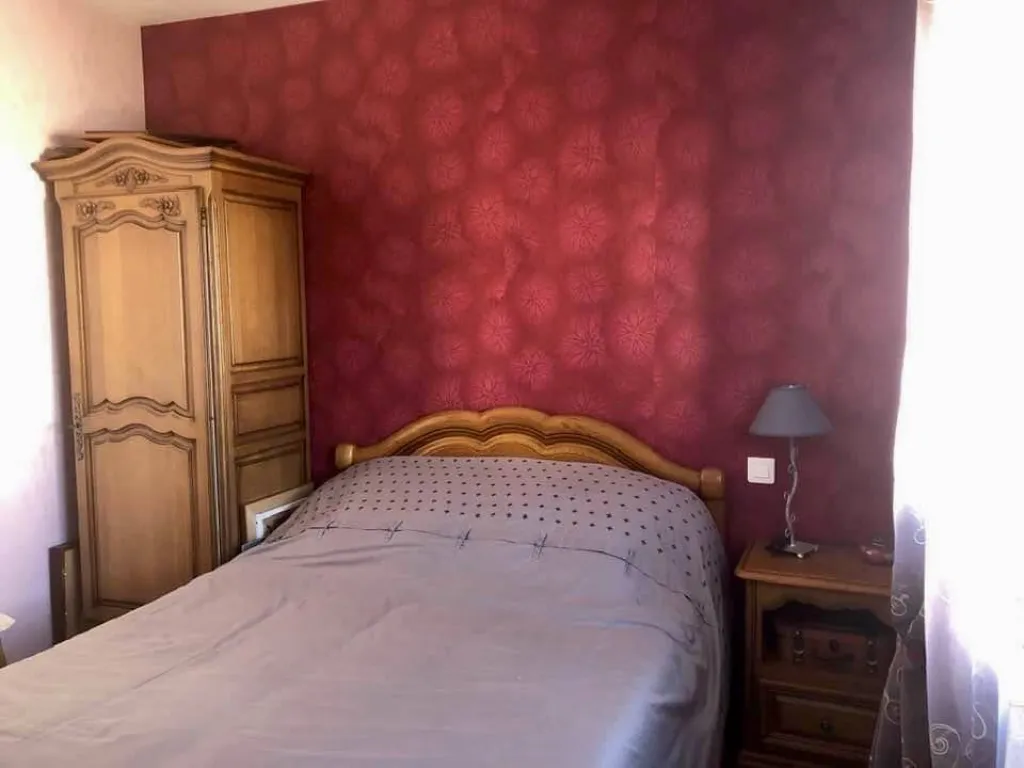 A acheter, SUPERBE plain-pied de 110m² avec sous sol sur un terrain de 600m² sur la commune de Caudebec les elbeuf 76320