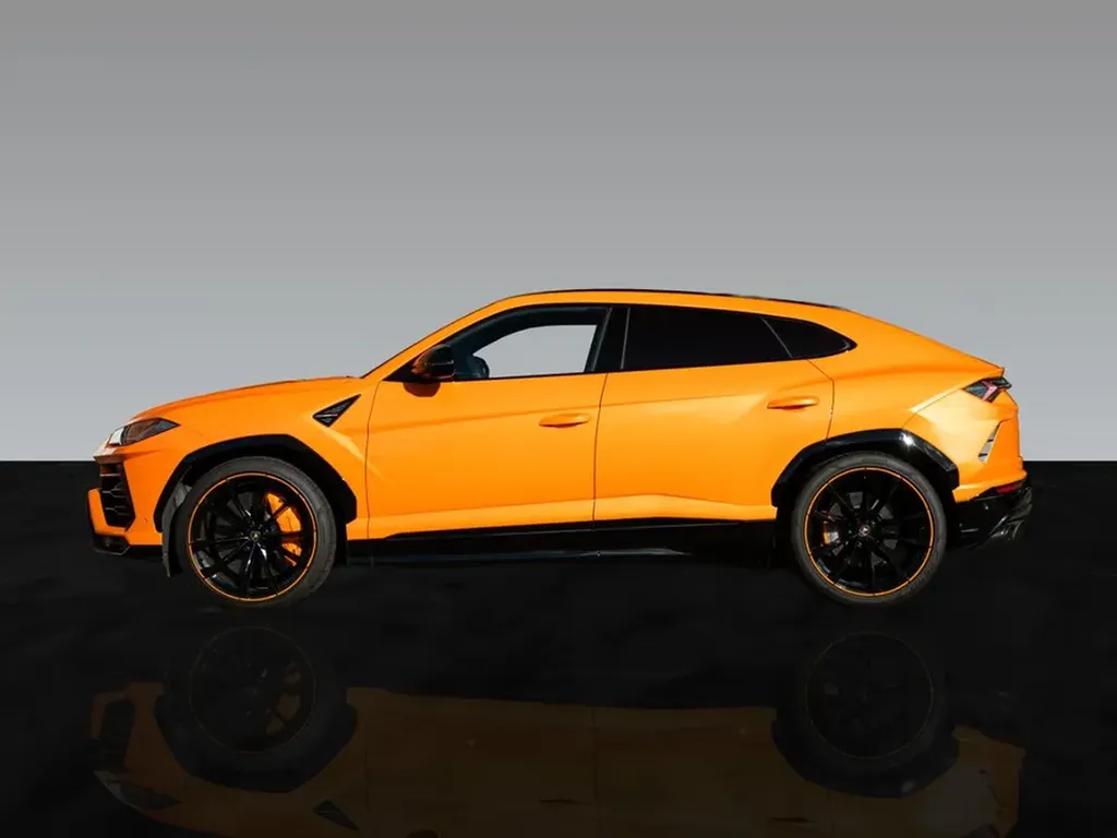 Lamborghini Urus Pearl Capsule Ad Personam – Vue profil SUV Lamborghini