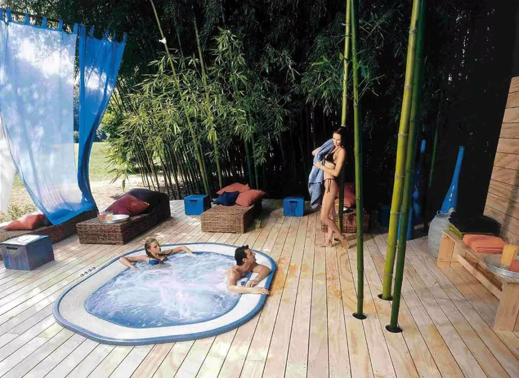Spa 6-7 places Sienna Jacuzzi® : Spa à débordement haut de gamme pour les professionnels du bien-être