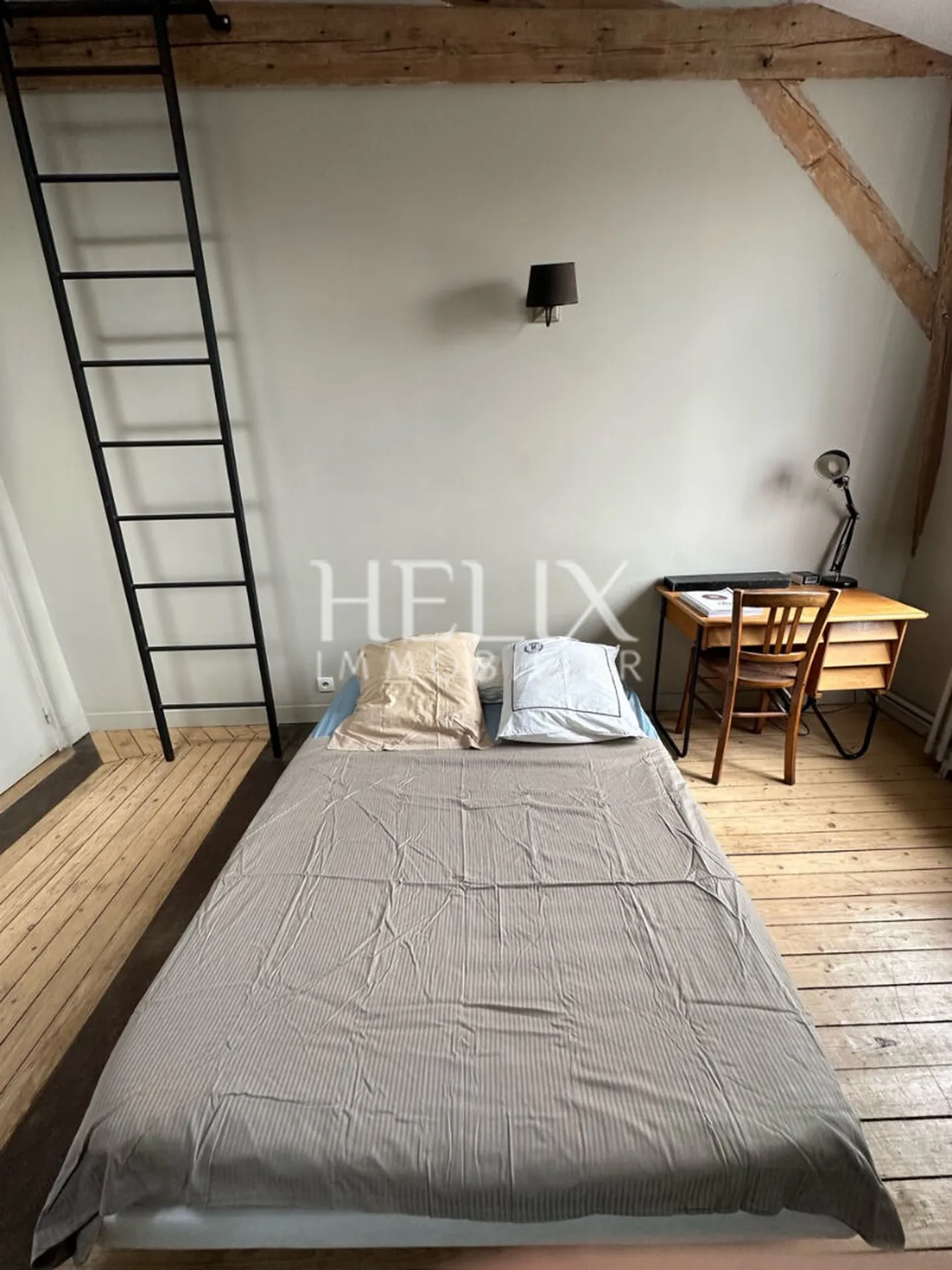 Saint Germain en Laye près de la place du marché et du RER en 5 minutes un beau studio 