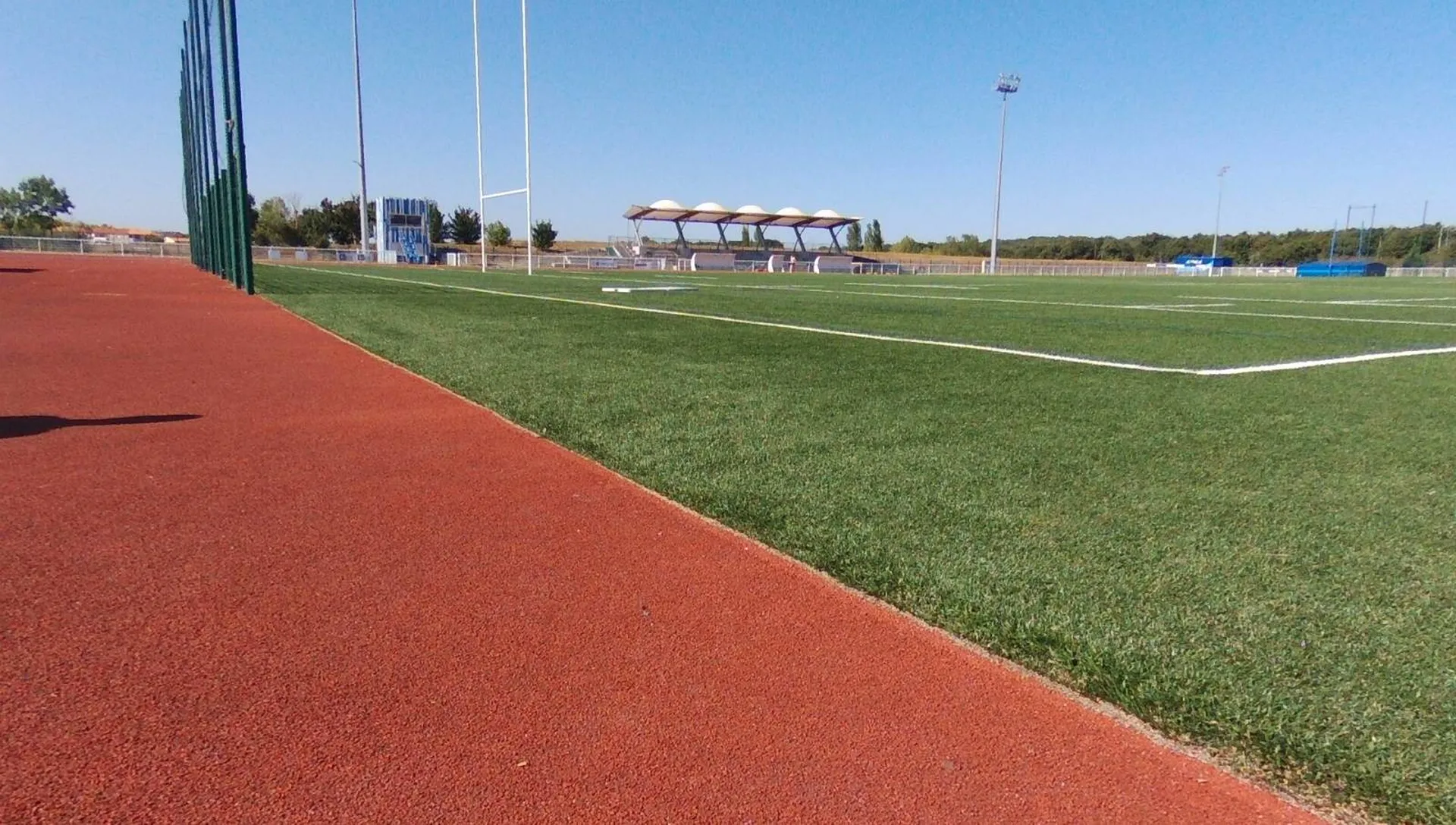 Bureau d'études expert consultant en piste d'athlétisme et terrains de sports