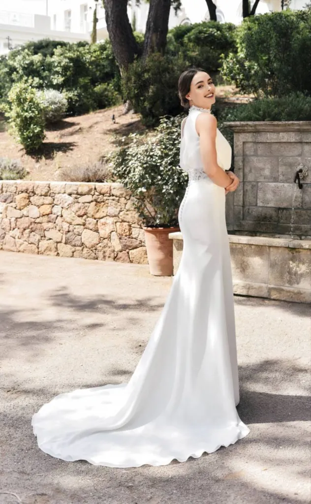 Robe de mariée BEL22501  Collection Eglantine Marseille vers Toulon