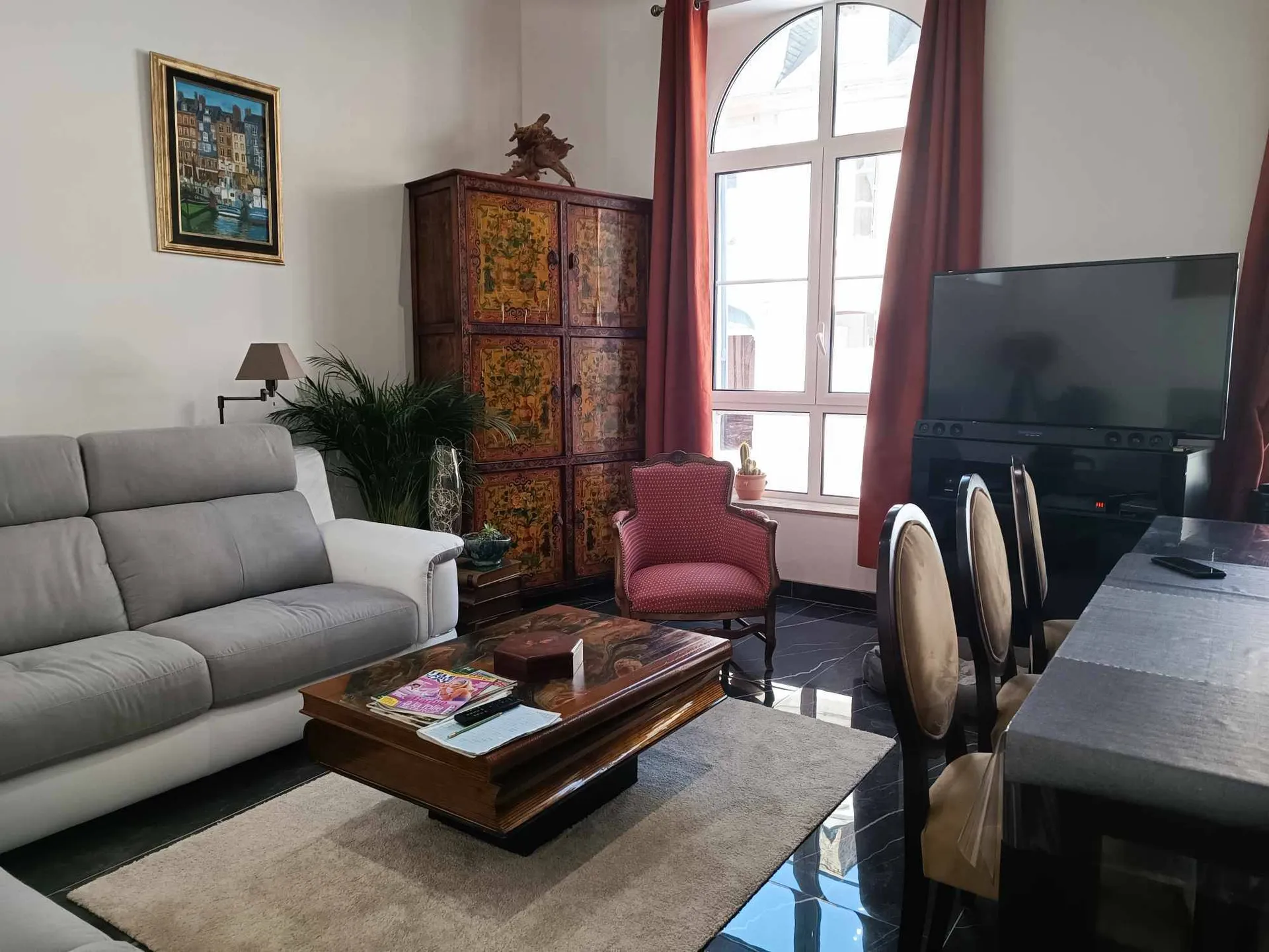 A acquérir propriété au centre de pont audemer