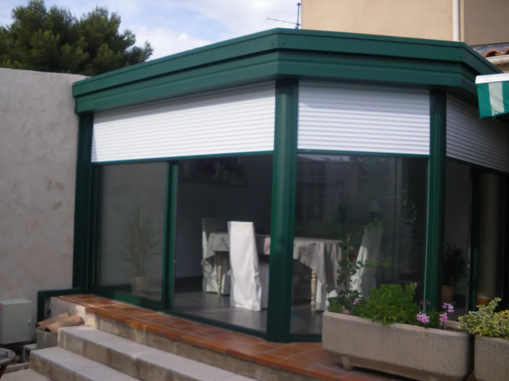 Véranda de couleur verte