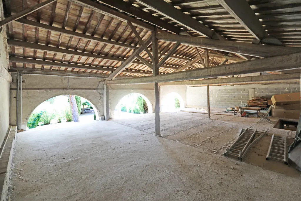 La fainière, annexe de la grande bastide à Sorgues