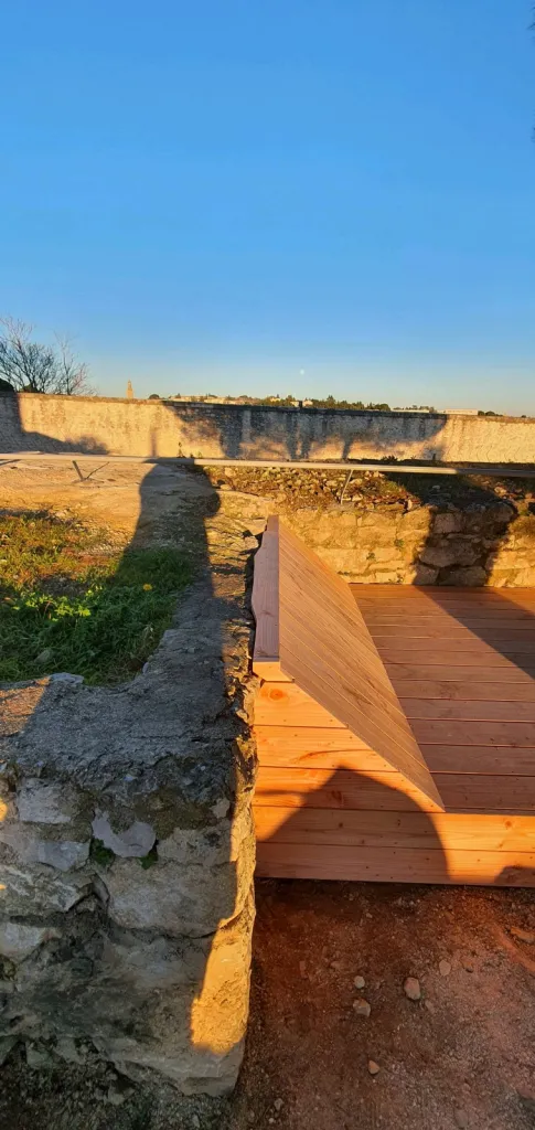 Création de Bains de soleil à l'université de Nîmes Vauban