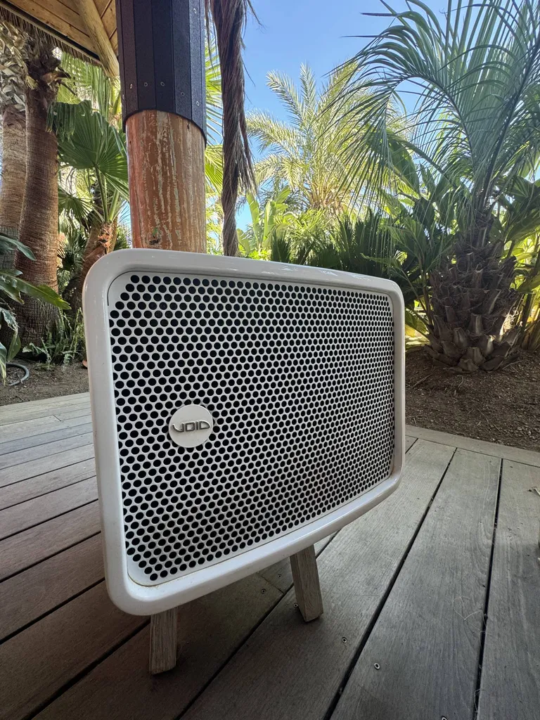 Installations sonorisation Tiki Oasis dans le camping du Kon Tiki à Ramatuelle Var 83